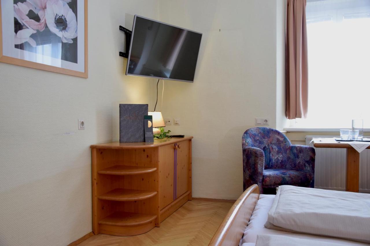 Hotel Rathskeller Weitra Esterno foto