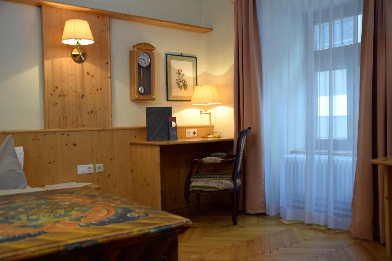 Hotel Rathskeller Weitra Esterno foto