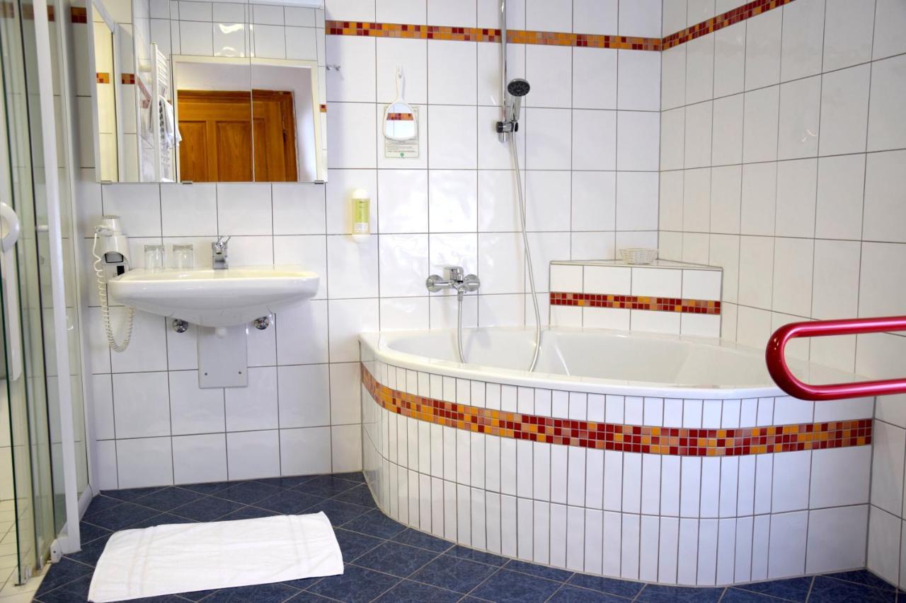 Hotel Rathskeller Weitra Esterno foto